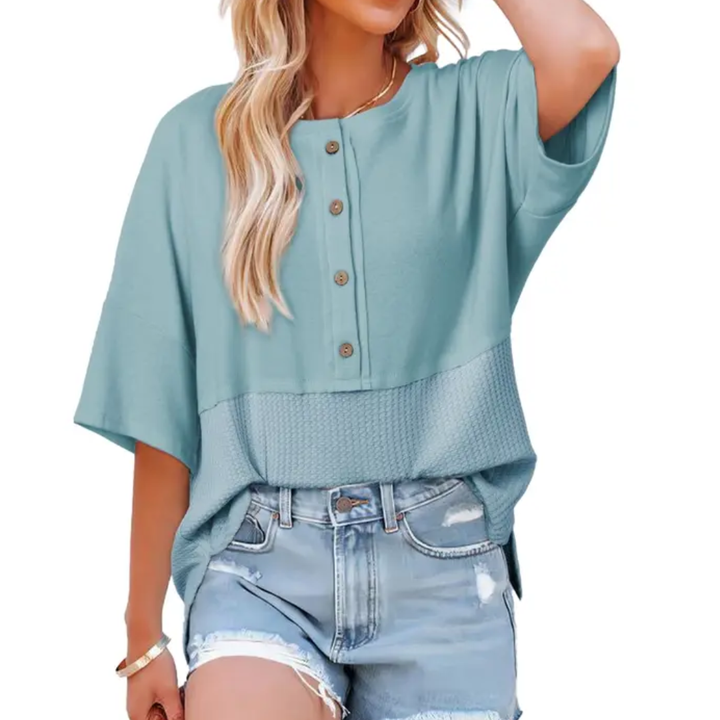 FRANKIE – Relaxed Waffle Knit Button Blouse