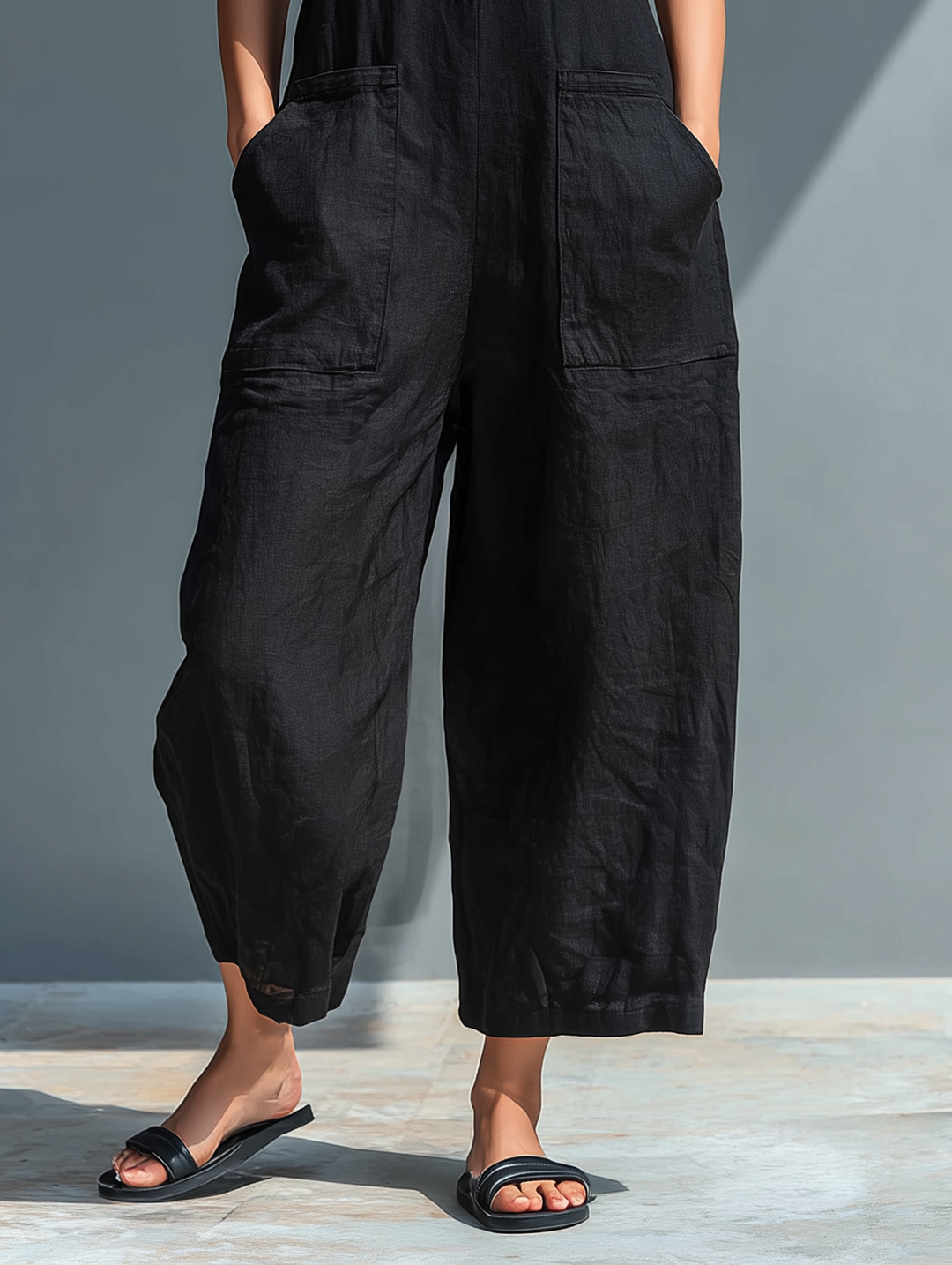 LUCY | Elegant Sleeveless Jumpsuit